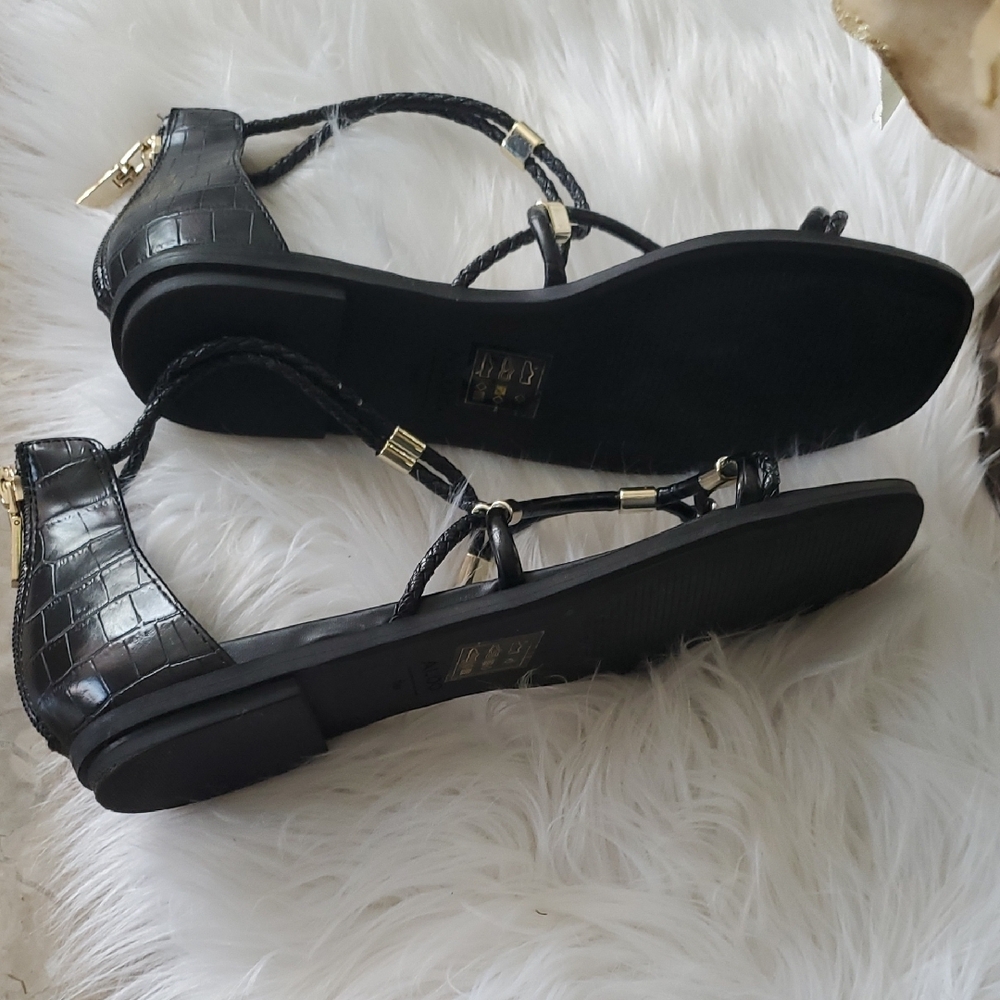 Aldo Black Sandals with Gold Accents Size 8.5 - Picture 7 of 14